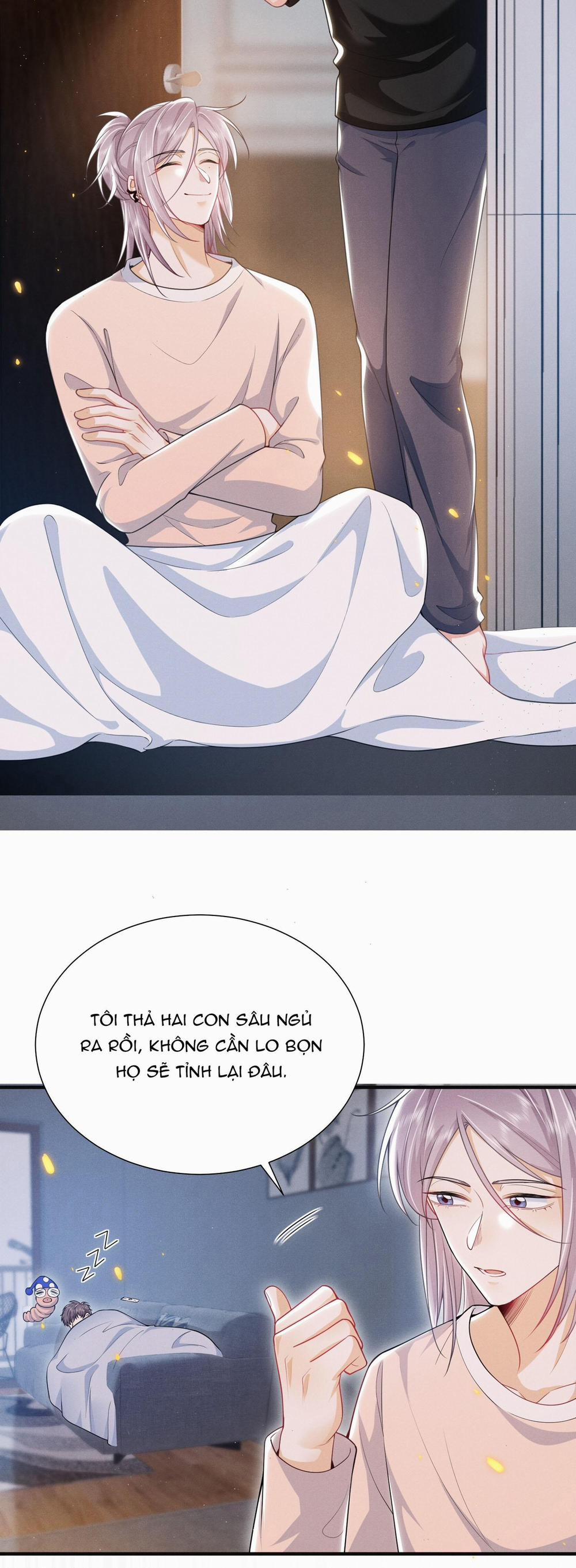 Ánh Mắt Em Trai Nhìn Tôi Ngày Một Kì Lạ 35 trang 12