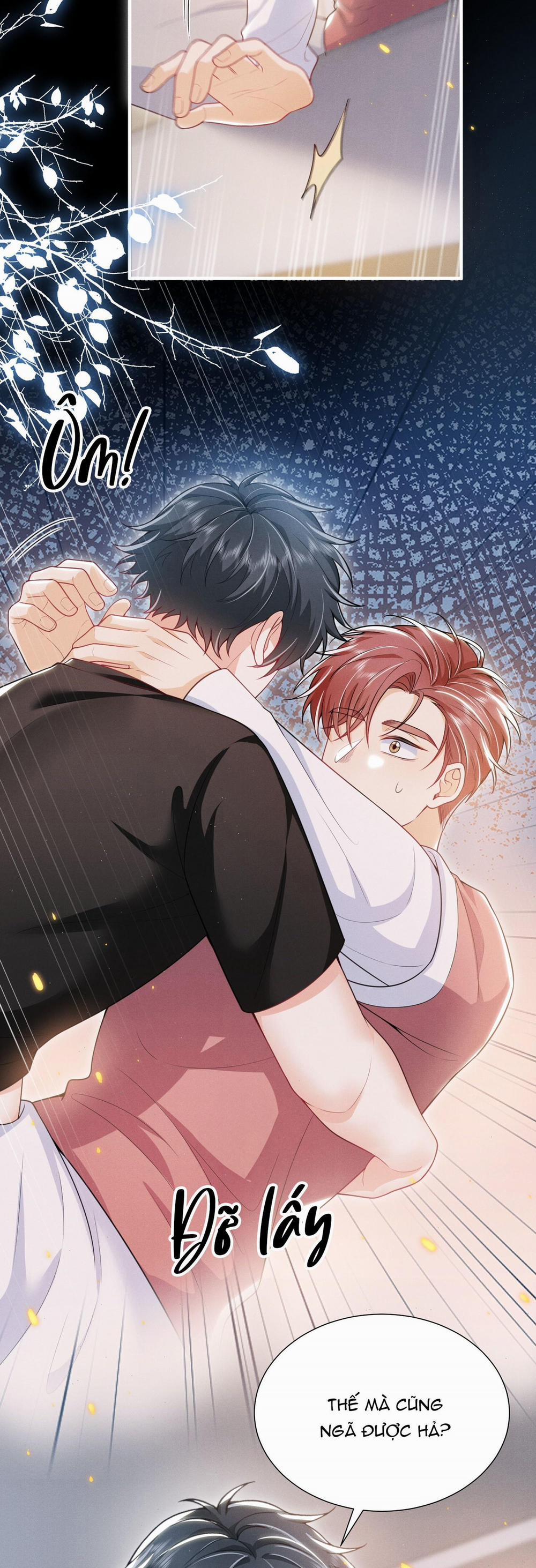 Ánh Mắt Em Trai Nhìn Tôi Ngày Một Kì Lạ 35 trang 6