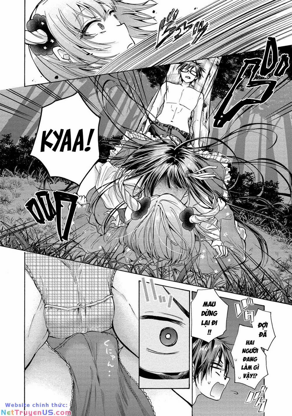 Ba Chị Em Nhà Này Đang Cố Quyến Rũ Tôi!! 10 trang 17