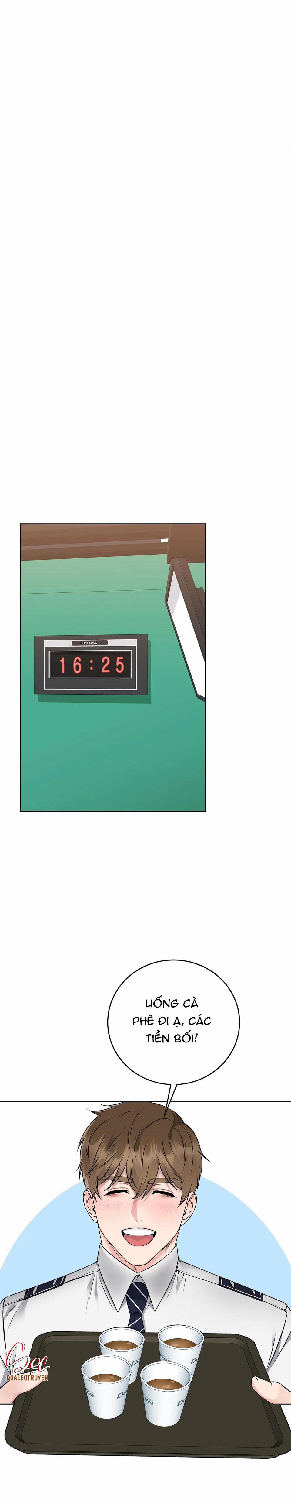 Bên Trong Lớp Cảnh Phục 10 trang 0