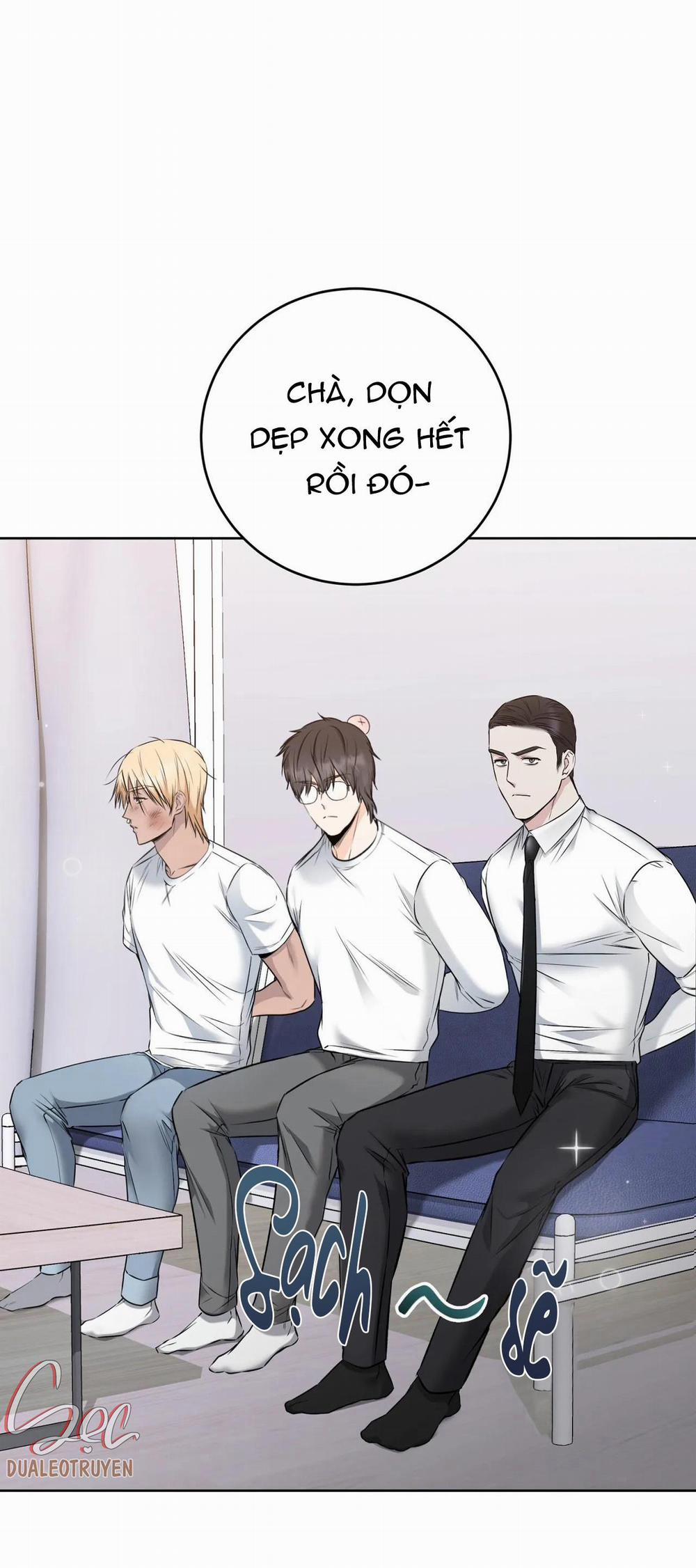 Bên Trong Lớp Cảnh Phục 17 trang 21