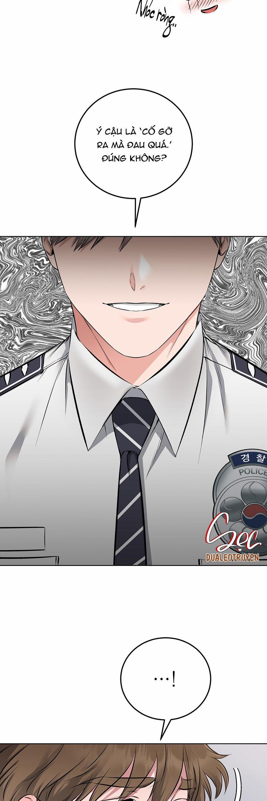 Bên Trong Lớp Cảnh Phục 2 trang 28