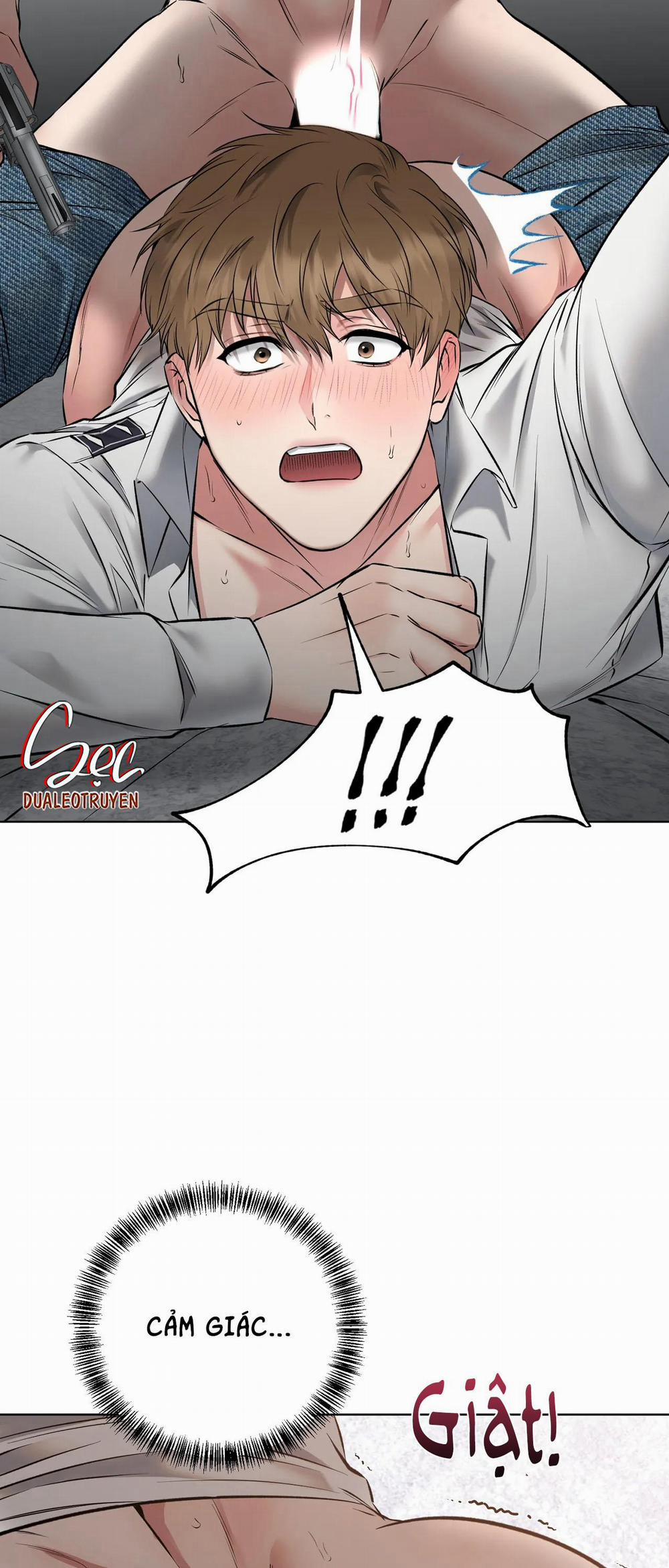 Bên Trong Lớp Cảnh Phục 8 trang 40