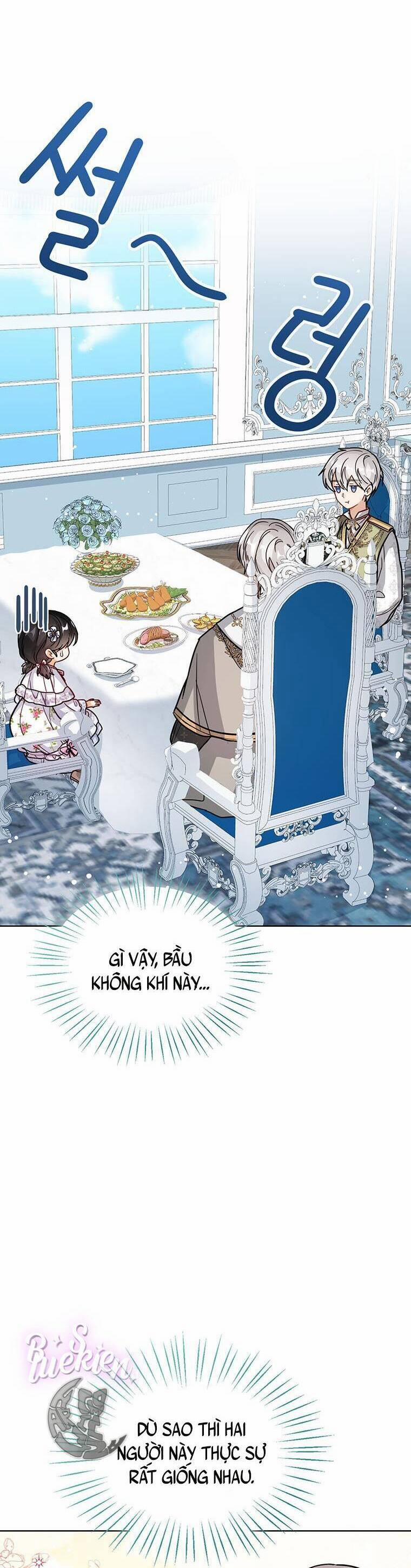 Công Chúa Bé Con Nhìn Vào Cửa Sổ Trạng Thái 17 trang 25