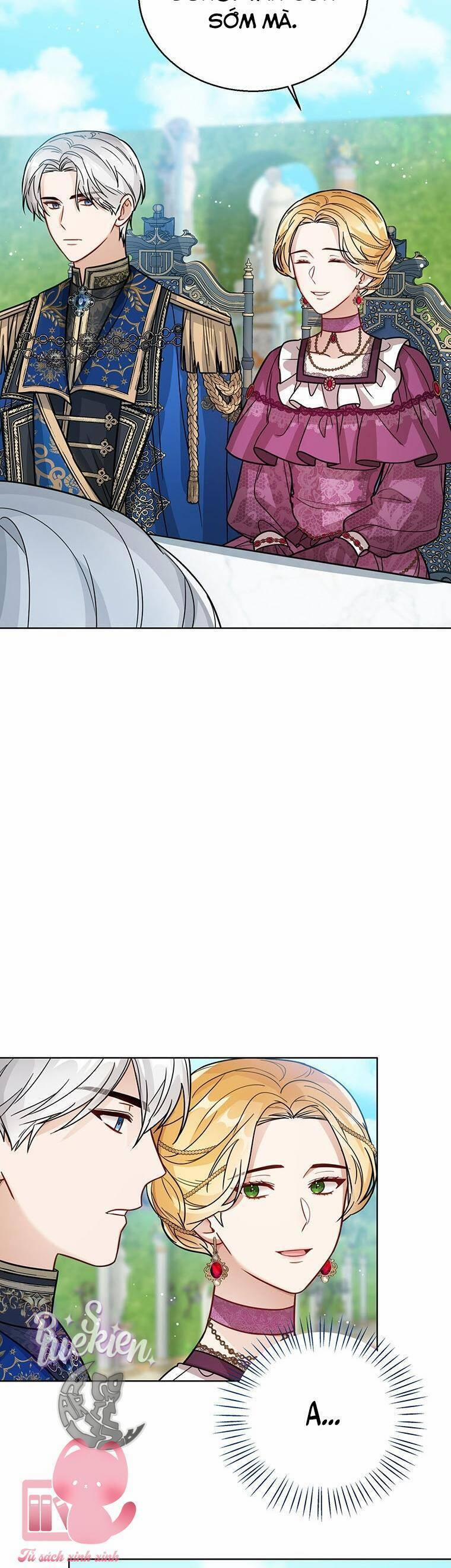 Công Chúa Bé Con Nhìn Vào Cửa Sổ Trạng Thái 27 trang 44