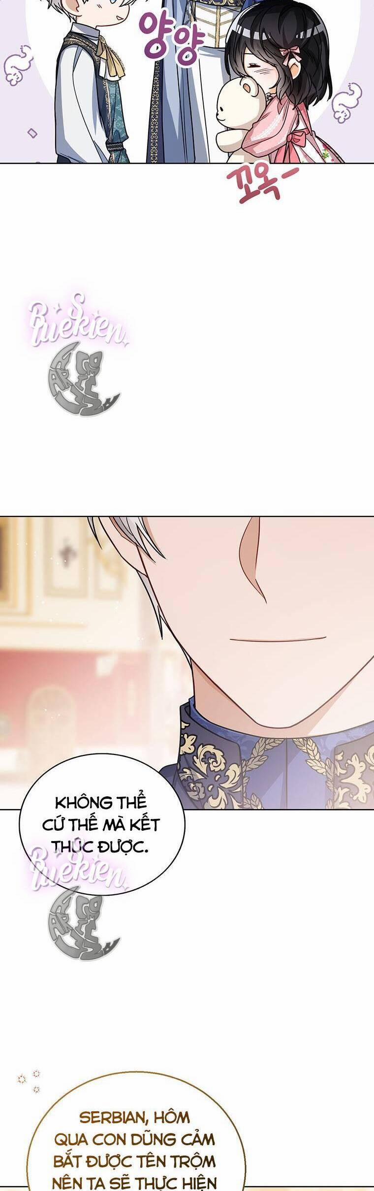 Công Chúa Bé Con Nhìn Vào Cửa Sổ Trạng Thái 31 trang 31