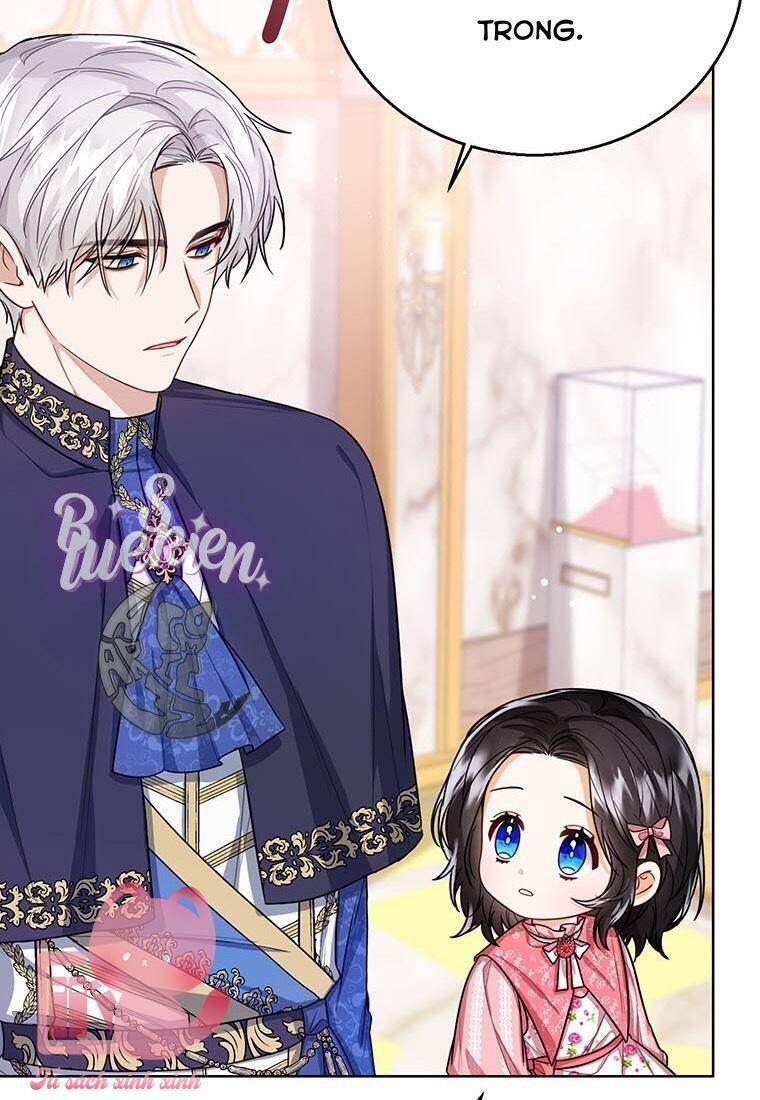 Công Chúa Bé Con Nhìn Vào Cửa Sổ Trạng Thái 32 trang 32