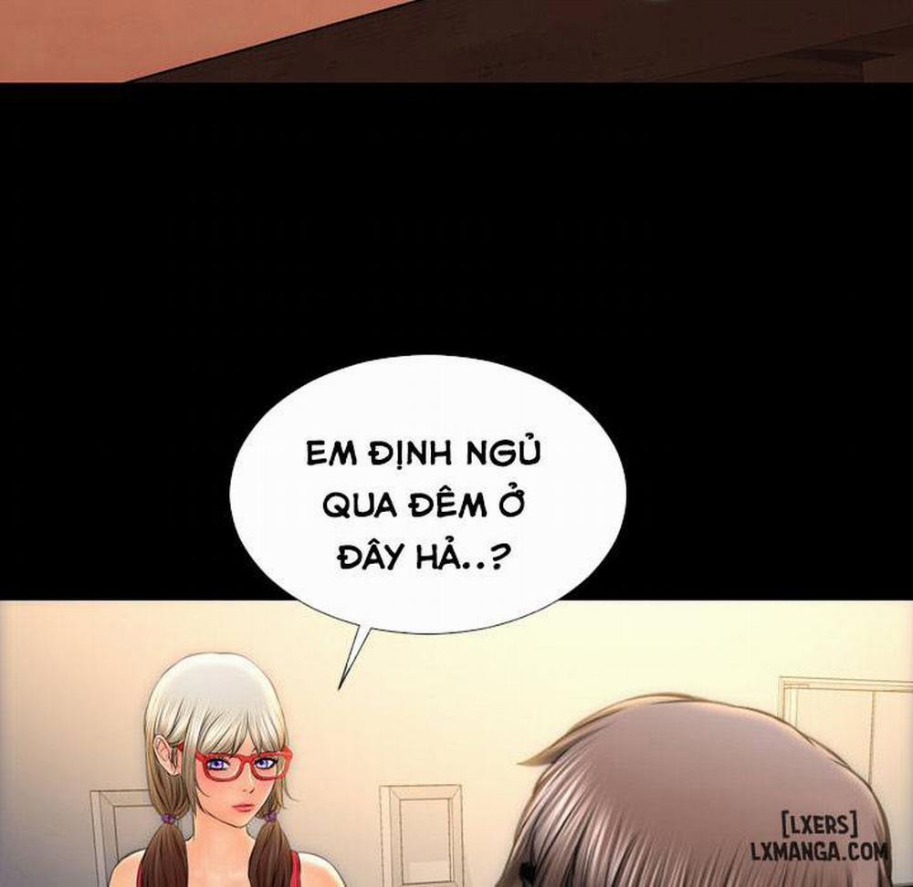 Cửa Hàng Đồ Chơi Người Lớn 36 trang 140