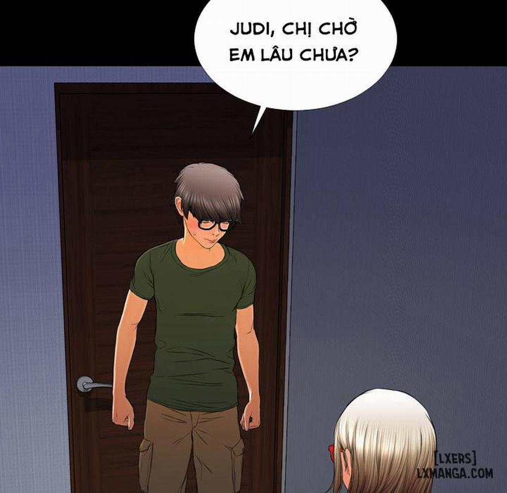 Cửa Hàng Đồ Chơi Người Lớn 37 trang 70