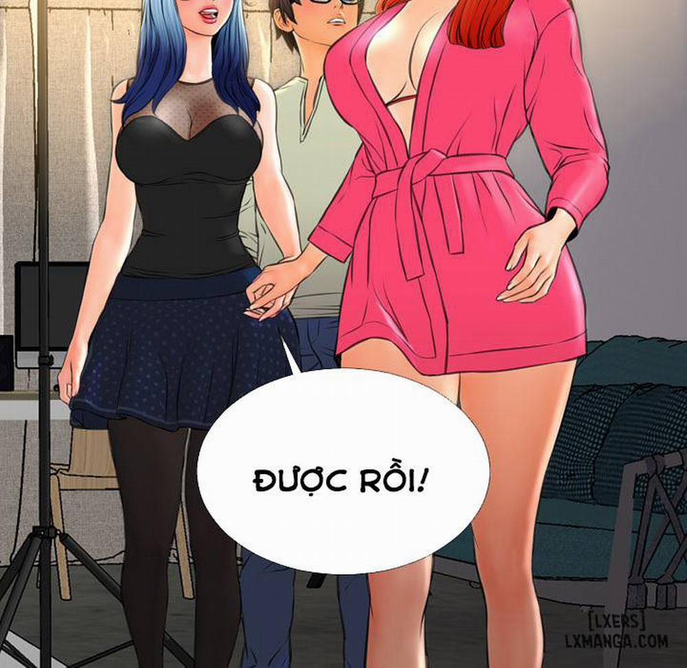 Cửa Hàng Đồ Chơi Người Lớn 38 trang 45