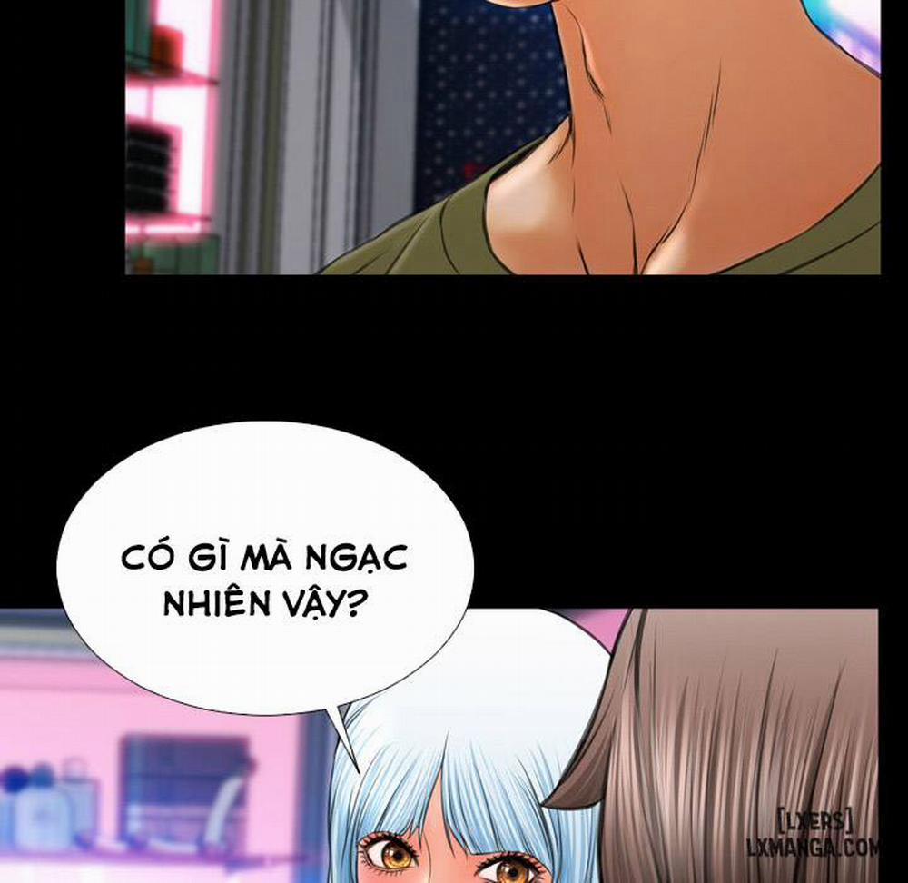 Cửa Hàng Đồ Chơi Người Lớn 40 trang 107