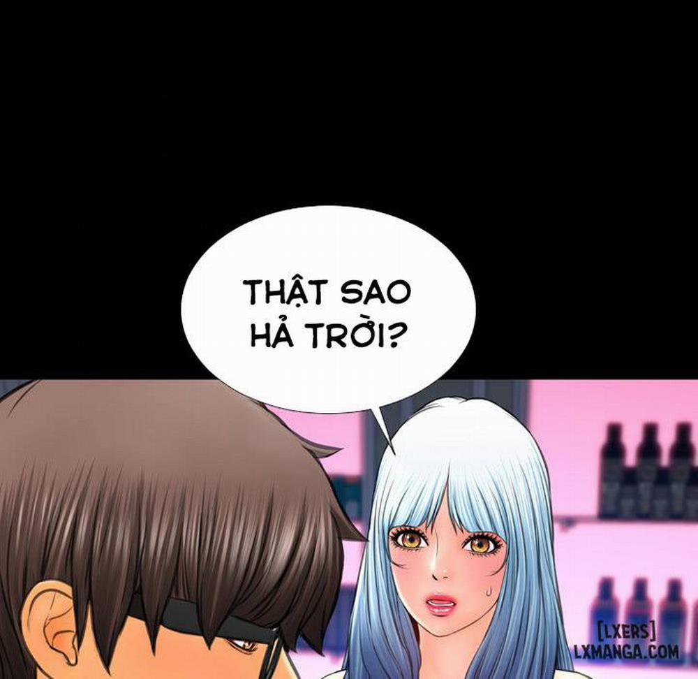 Cửa Hàng Đồ Chơi Người Lớn 41 trang 125