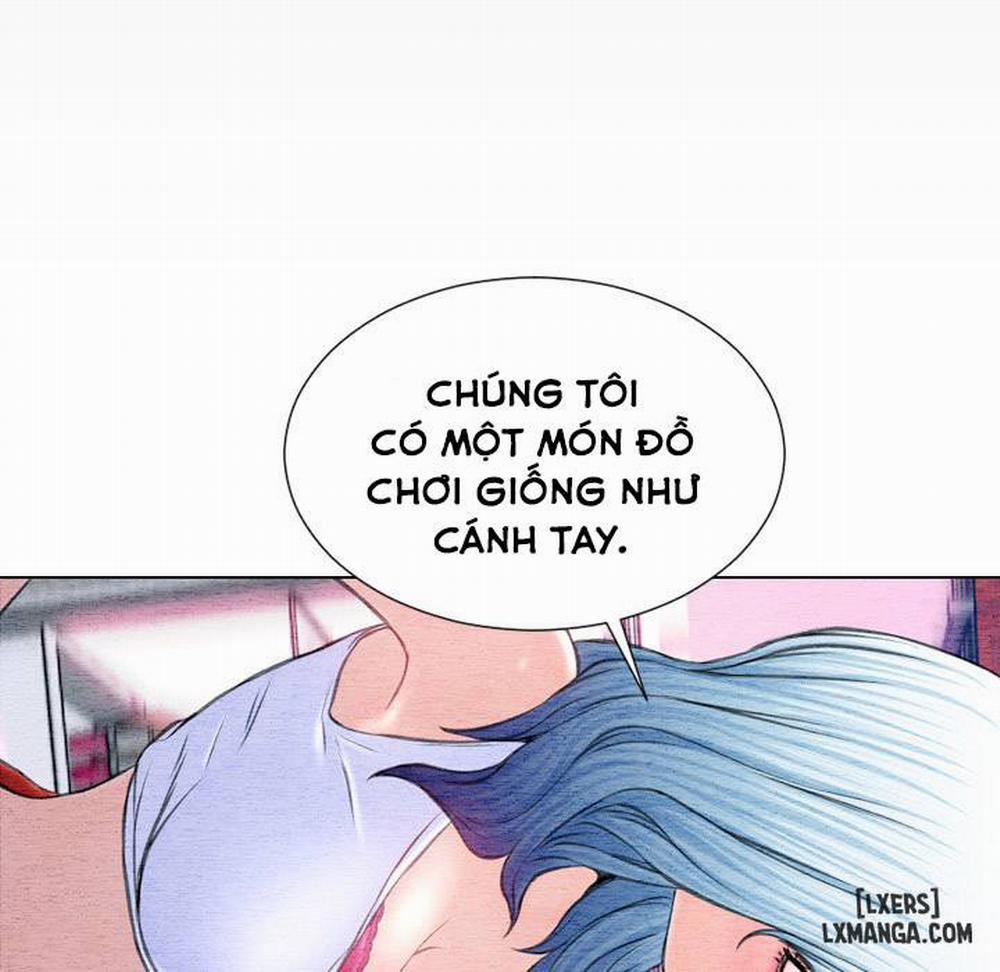 Cửa Hàng Đồ Chơi Người Lớn 42 trang 132