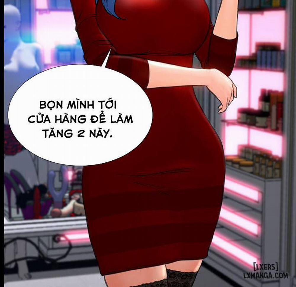 Cửa Hàng Đồ Chơi Người Lớn 45 trang 146