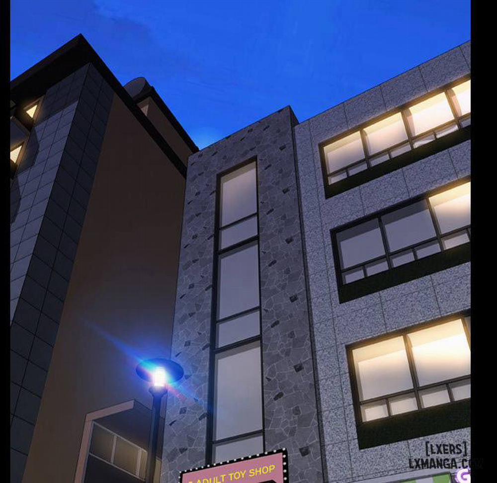 Cửa Hàng Đồ Chơi Người Lớn 48 trang 135