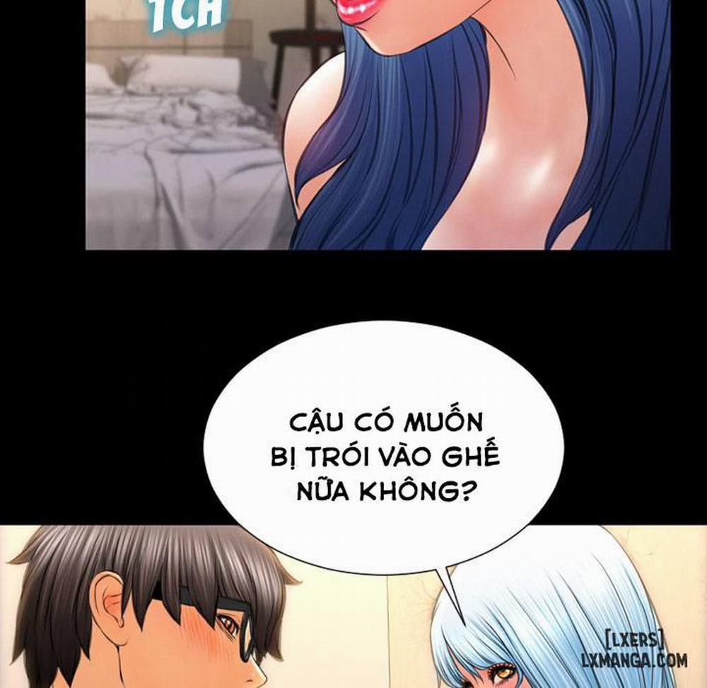 Cửa Hàng Đồ Chơi Người Lớn 48 trang 151