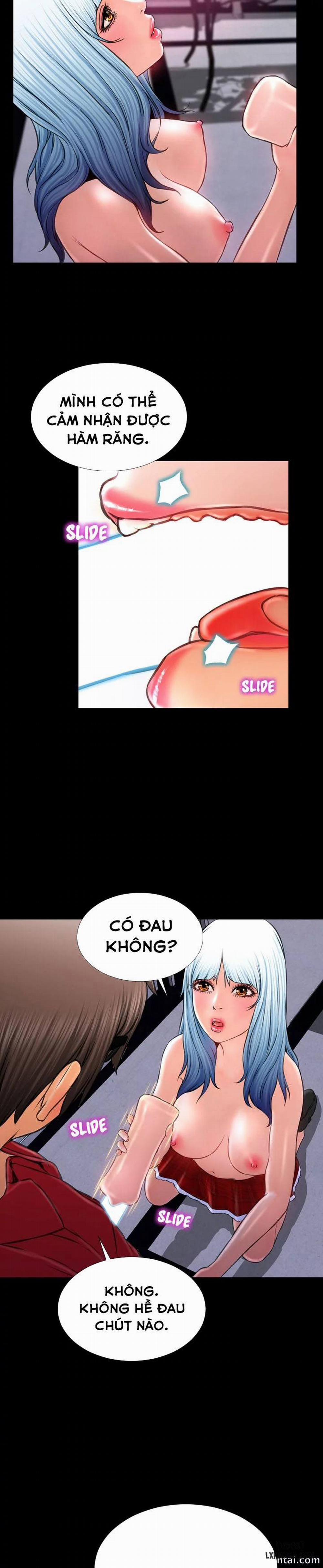 Cửa Hàng Đồ Chơi Người Lớn 9 trang 18