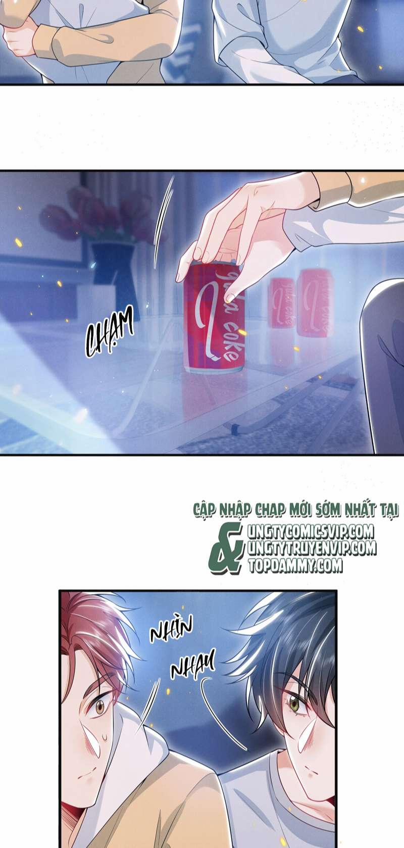 Em Trai Nhìn Tôi Với Ánh Mắt Ngày Càng Xấu Xa 22 trang 23