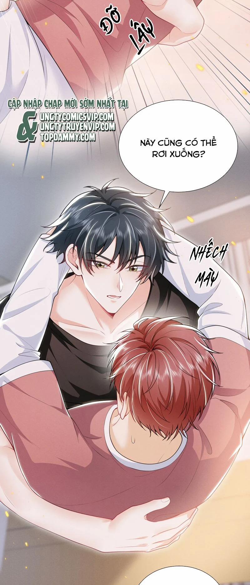 Em Trai Nhìn Tôi Với Ánh Mắt Ngày Càng Xấu Xa 35 trang 4