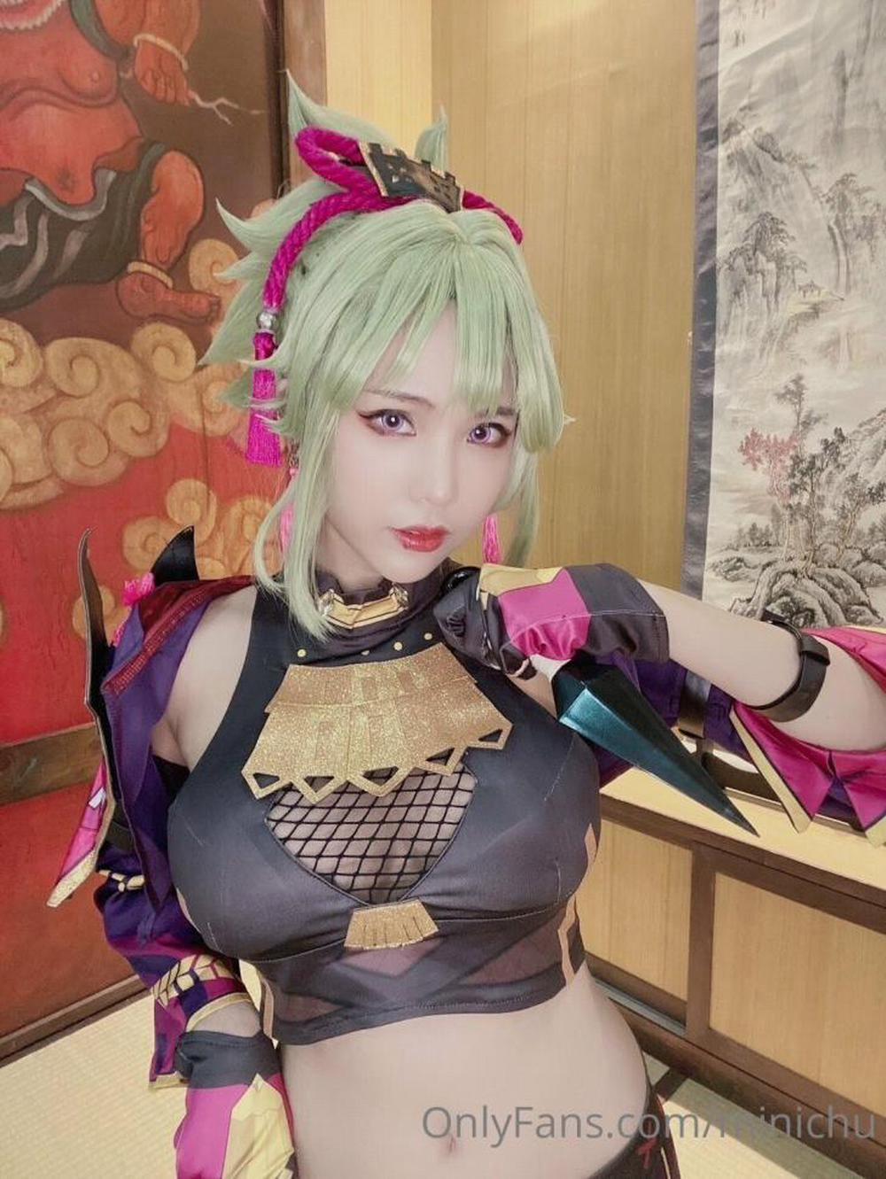 Hình Cosplay 10 0 Minichu trang 0