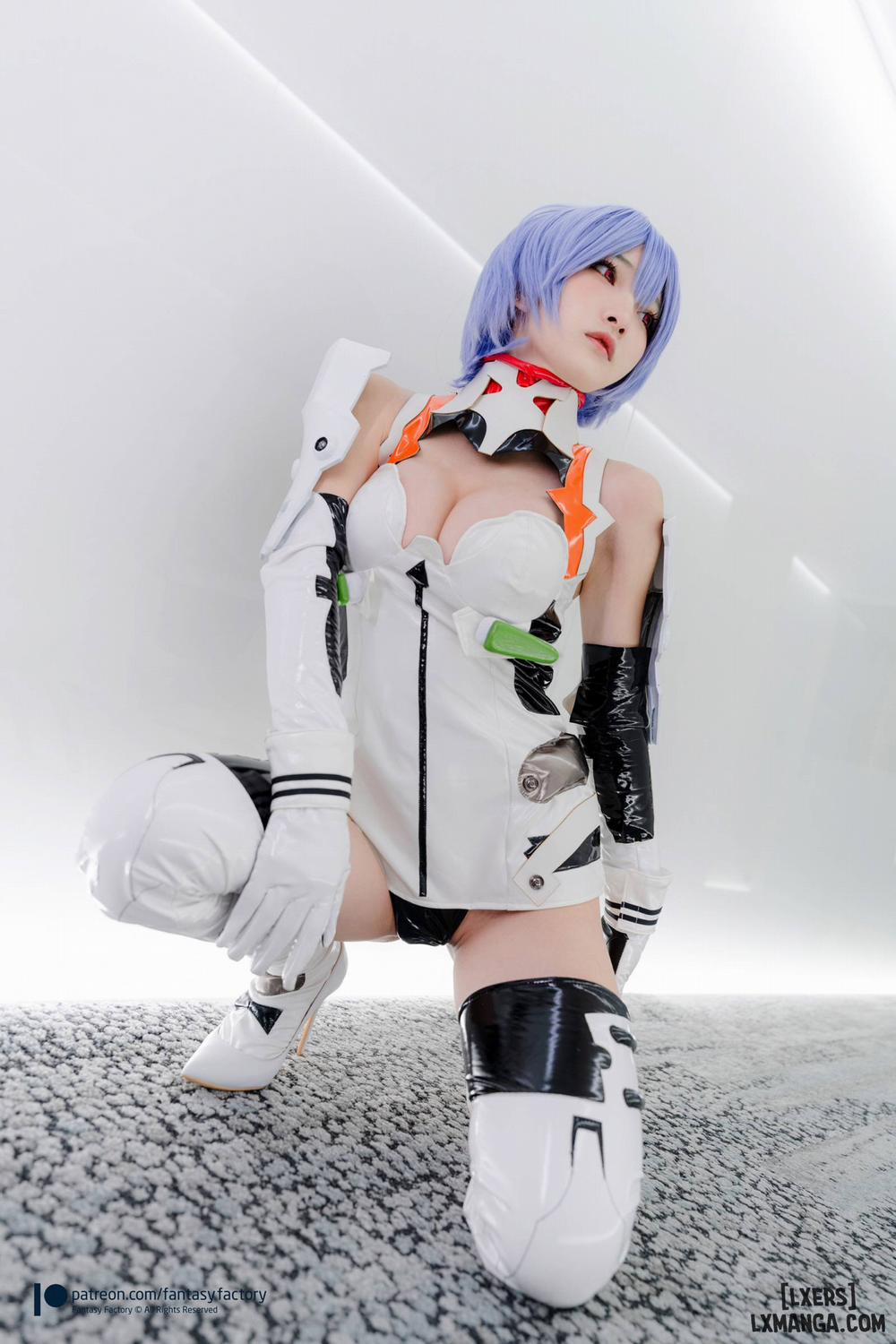Hình Cosplay 741 - Siao Ding trang 11