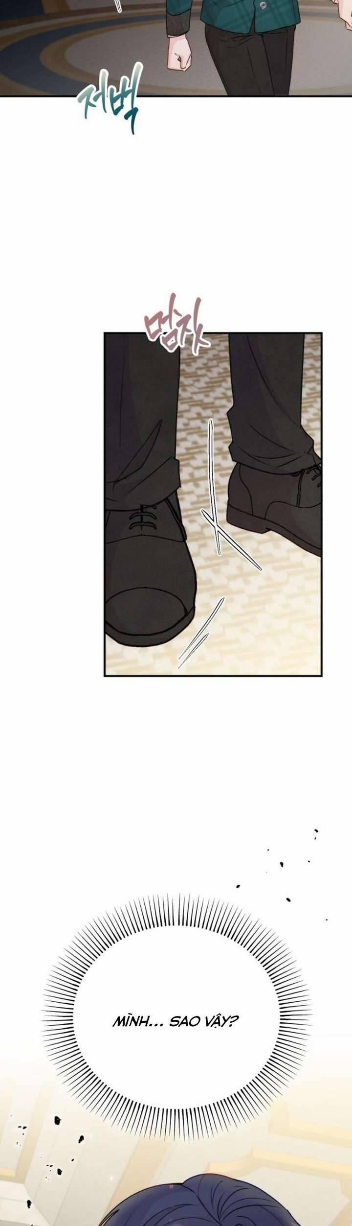 Hoàng Đế Điên Cuồng Ôm Lấy Tôi 13 trang 32