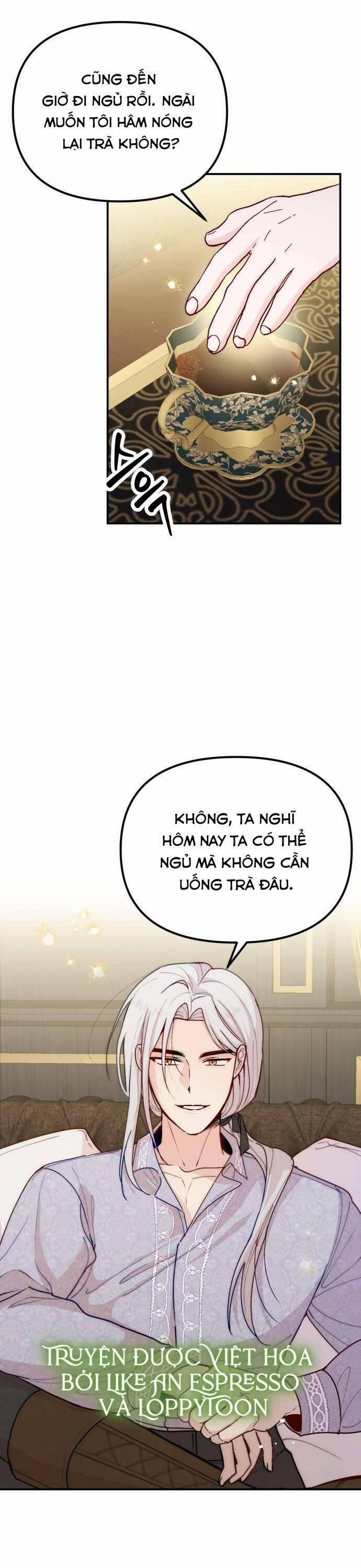 Hoàng Đế Điên Cuồng Ôm Lấy Tôi 18 trang 28