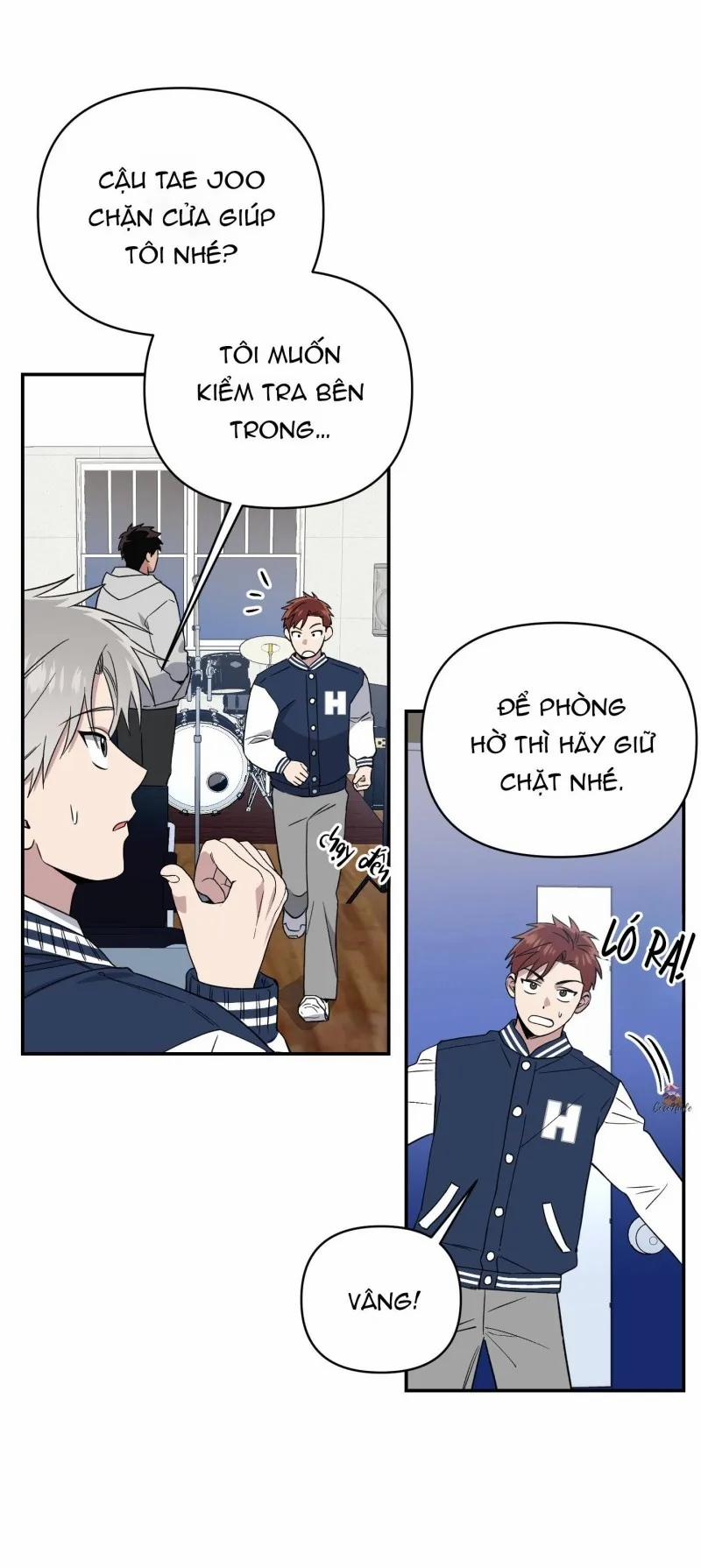 Nghe Nói Có Ma Trong Phòng CLB 4 trang 38