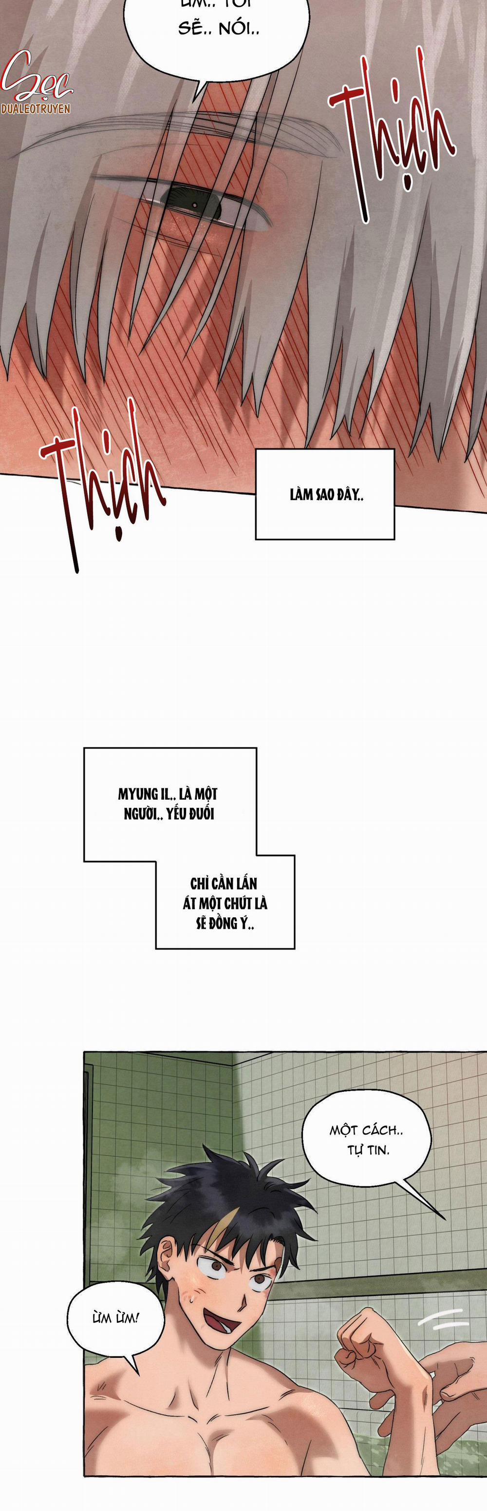 NHỮNG CON CHÓ TRONG TÙ 21 tắm bồn trang 28