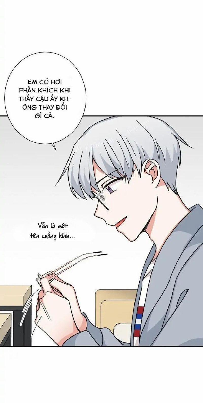 Phải Lòng Tiền Bối Đeo Kính Đáng Yêu 9 trang 18