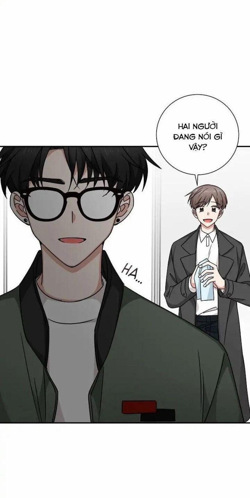 Phải Lòng Tiền Bối Đeo Kính Đáng Yêu 9 trang 31