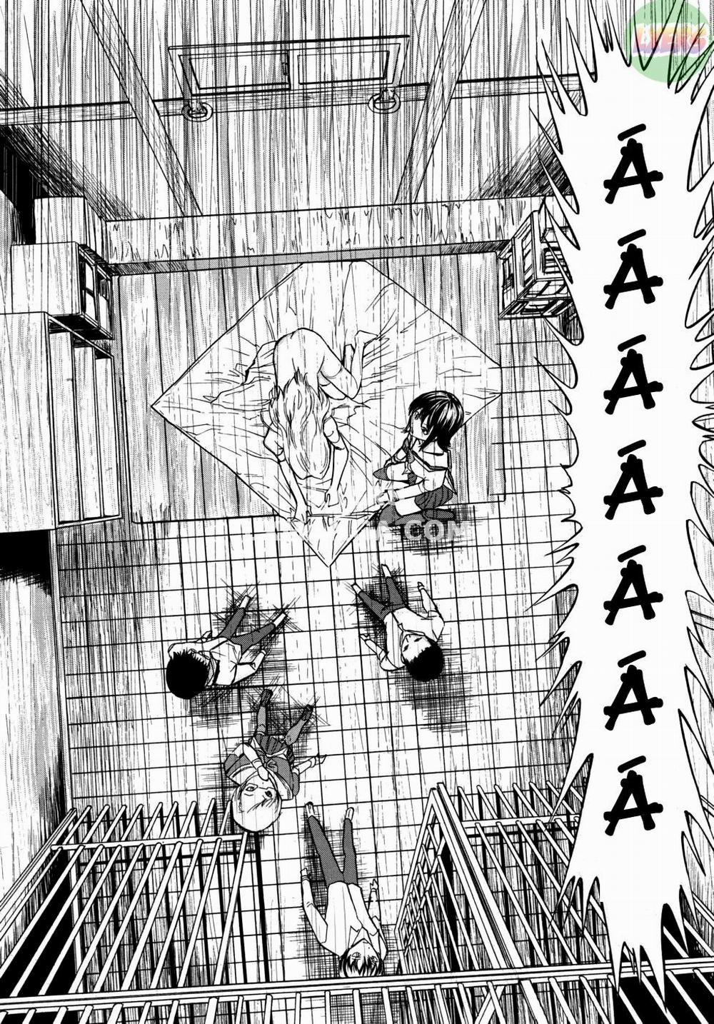 Public Toilet 2 trang 20