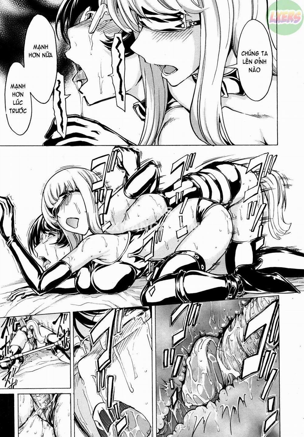 Public Toilet 4 trang 13