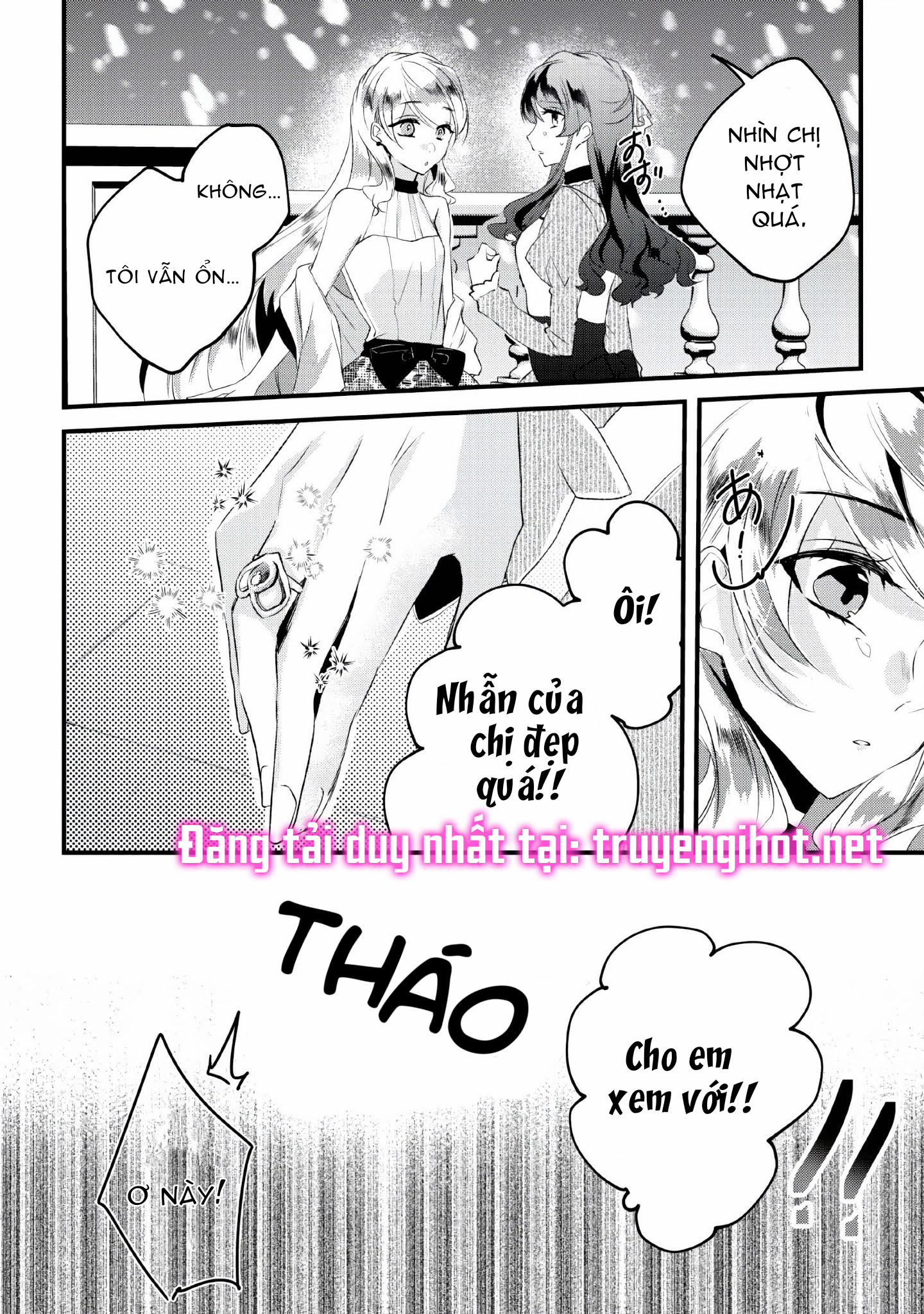 Sao Chị Không Giơ Váy Lên Để Cho Em Xem Đi Nào, Chị À? 14 trang 12