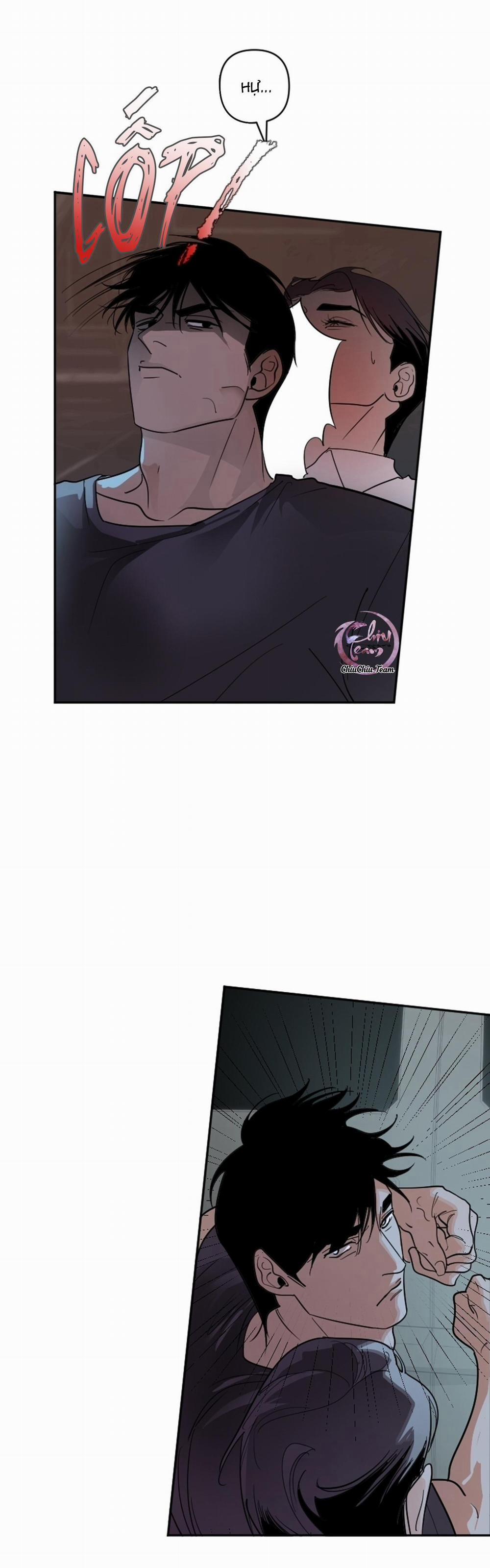 Tên Hàng Xóm Cứ Dán Mắt Vào Tôi 18 trang 10